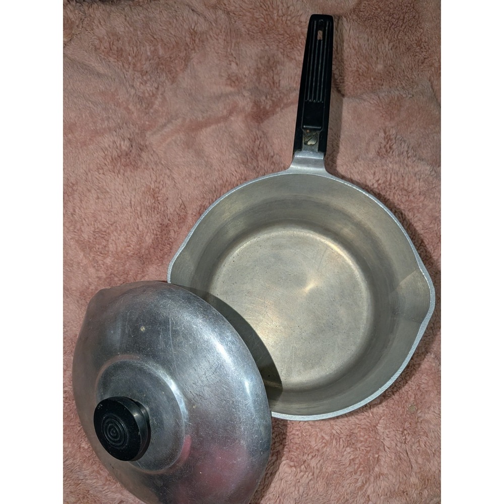 Vintage Wagner Ware Magnalite 3Qt Aluminum Saucepan Pot & Lid Sidney -O- 4683 P